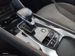 MG HS 1.5 T-GDI Comfort DCT 125 kW (170 CV) - Miniatura 14