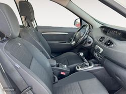 Renault Grand Scenic Limited Energy dCi 81 kW (110 CV) - Miniatura 9