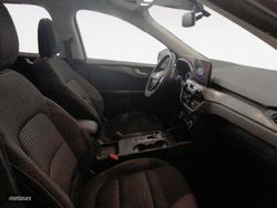 Ford Kuga 2.5 Duratec PHEV Titanium Auto 165 kW (225 CV) - Miniatura 13