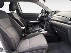 Suzuki Vitara 1.4 T Mild Hybrid GLE 95 kW (129 CV) - Miniatura 12