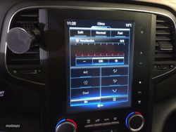 Renault Megane Sport Tourer Zen Energy dCi 81 kW (110 CV) - Miniatura 21