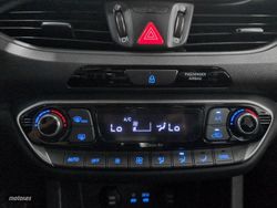 Hyundai i30 1.6 CRDI Tecno 81 kW (110 CV) - Miniatura 21
