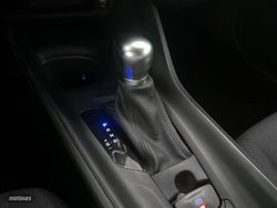 Toyota C-HR 180H Advance 135 kW (184 CV) - Miniatura 14