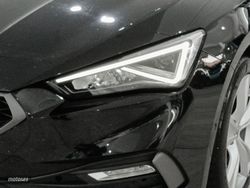 Seat Leon 1.0 eTSI S&S FR 25 Aniversario DSG 81 kW (110 CV) - Miniatura 24