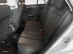 Volkswagen T-Roc Life 2.0 TDI 85 kW (115 CV) - Miniatura 11