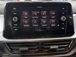 Volkswagen T-Roc Life 2.0 TDI 85 kW (115 CV) - Miniatura 15