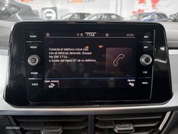 Volkswagen T-Roc Life 2.0 TDI 85 kW (115 CV) - Miniatura 18