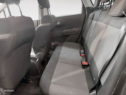 Citroen C3 Aircross PureTech 110 S&S Plus 81 kW (110 CV) - Miniatura 11