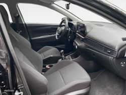 Hyundai Bayon 1.0 TGDI 48V Maxx 74 kW (100 CV) - Miniatura 12