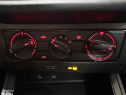 Seat Arona 1.0 TSI Reference Edition S&S 70 kW (95 CV) - Miniatura 20