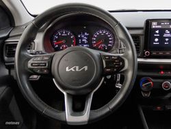 Kia Stonic 1.2 DPi Concept 62 kW (84 CV) - Miniatura 9