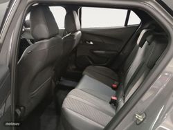 Peugeot 2008 PureTech 100 S&S Allure 75 kW (100 CV) - Miniatura 11