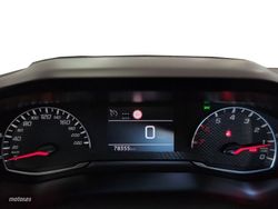 Peugeot 2008 PureTech 100 S&S Active 75 kW (100 CV) - Miniatura 15
