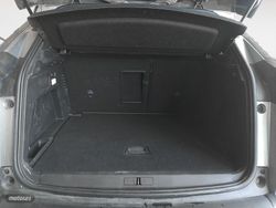 Peugeot 3008 PureTech 130 S&S Allure Pack 96 kW (130 CV) - Miniatura 13