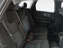 Volvo XC 60 T6 Recharge Core AWD Auto 257 kW (350 CV) - Miniatura 11