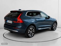 Volvo XC 60 T6 Recharge Core AWD Auto 257 kW (350 CV) - Miniatura 3