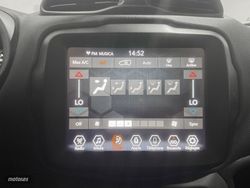 Jeep Renegade eHybrid 1.5 Limited ATX 96 kW (130 CV) - Miniatura 21