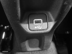 Jeep Renegade eHybrid 1.5 Limited ATX 96 kW (130 CV) - Miniatura 22