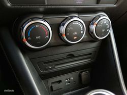 Mazda CX-3 2.0 G Evolution Design 2WD 89 kW (121 CV) - Miniatura 19