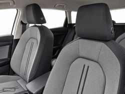 Seat Leon 2.0 TDI S&S Style XL 85 kW (115 CV) - Miniatura 20