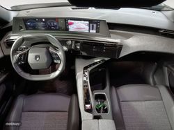 Peugeot 5008 Hybrid 1.2 Allure eDCS6 107 kW (145 CV) - Miniatura 8