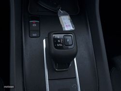 Nissan Qashqai DIG-T 158 mHEV Acenta CVT 116 kW (158 CV) - Miniatura 14