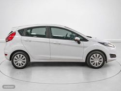 Ford Fiesta 1.5 TDCI Trend 55 kW (75 CV) - Miniatura 2