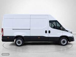 Iveco Daily Furgon 35S 16 V 115 kW (156 CV) - Miniatura 2