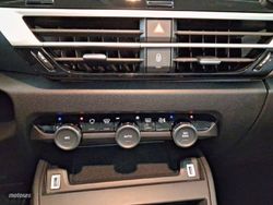 Citroen C4 Hybrid 145 ë-DCS6 Plus - Miniatura 21