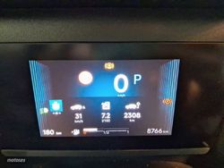 Citroen C4 Hybrid 145 ë-DCS6 Plus - Miniatura 10