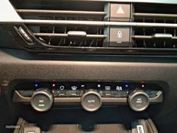Citroen C4 Hybrid 145 ë-DCS6 Plus - Miniatura 21