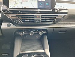 Citroen C5 X Hybrid 107kW (145CV) e-DCS6 Plus - Miniatura 13