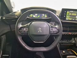 Peugeot 2008 Puretech 130 S&S BVM6 Allure Pack - Miniatura 9
