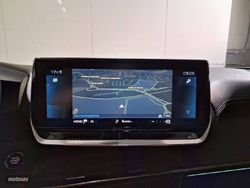 Peugeot 2008 Puretech 130 S&S BVM6 GT - Miniatura 19