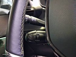 Peugeot 2008 Puretech 130 S&S BVM6 GT - Miniatura 26