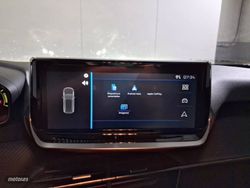 Peugeot 2008 N2008 Hybrid 145 eDCS6 Style - Miniatura 11