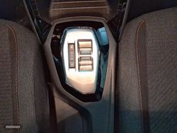 Peugeot 2008 N2008 Hybrid 145 eDCS6 Style - Miniatura 27