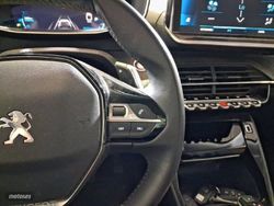 Peugeot 2008 Puretech 130 S&S EAT8 Allure Pack - Miniatura 23