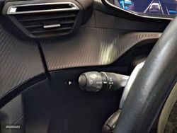 Peugeot 2008 Puretech 130 S&S EAT8 Allure Pack - Miniatura 27