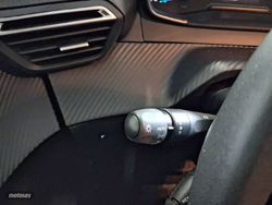 Peugeot 208 HYBRID 110 eDCS6 Style - Miniatura 15