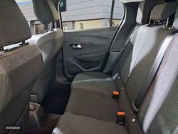 Peugeot 208 HYBRID 110 eDCS6 Style - Miniatura 16