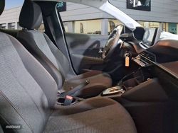 Peugeot 208 HYBRID 110 eDCS6 Style - Miniatura 21