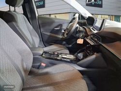 Peugeot 208 HYBRID 110 eDCS6 Allure - Miniatura 17