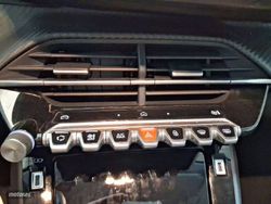 Peugeot 208 HYBRID 110 eDCS6 Allure - Miniatura 21