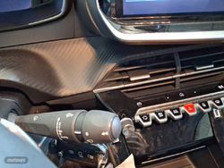 Peugeot 208 HYBRID 110 eDCS6 Allure - Miniatura 23
