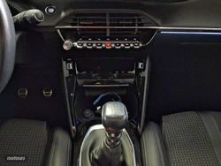 Peugeot 208 BlueHDi 73kW (100CV) GT - Miniatura 14