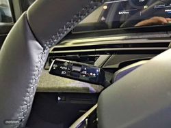 Peugeot 3008 1.2 107KW eDCS6 Allure Exclusive - Miniatura 17