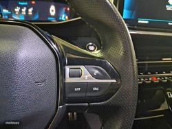 Peugeot 2008 Puretech 130 S&S BVM6 GT - Miniatura 23