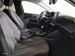 Peugeot 208 Gasolina 100 S&S 6 Vel. MAN Allure - Miniatura 21