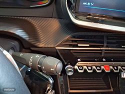 Peugeot 208 HYBRID 110 eDCS6 Style - Miniatura 15